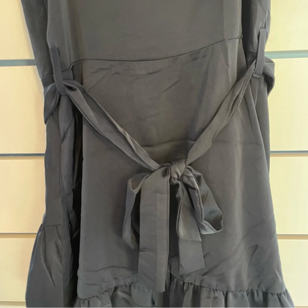 Women’s small navy blue Francesca‘s mini dress - Picture 7 of 10